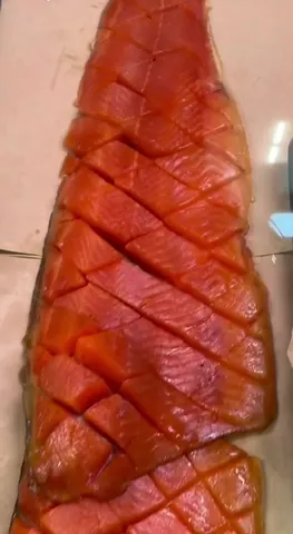 Юкола из семги холодного копчения